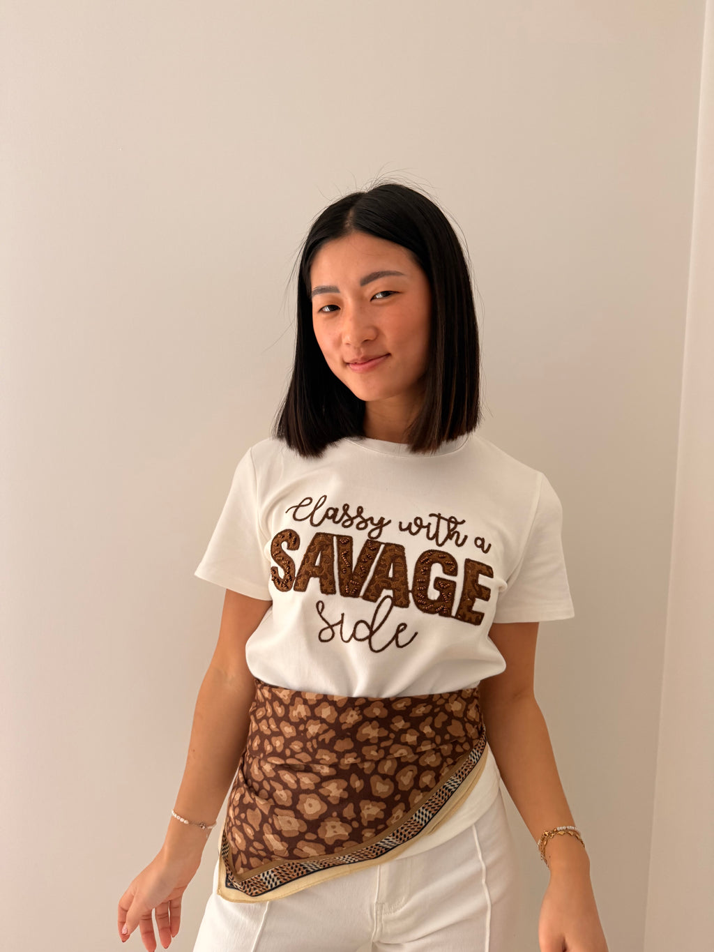 Camiseta y pañuelo Savage