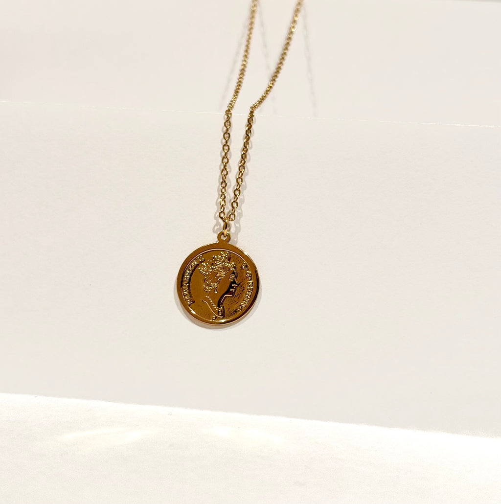 Collar Merlina