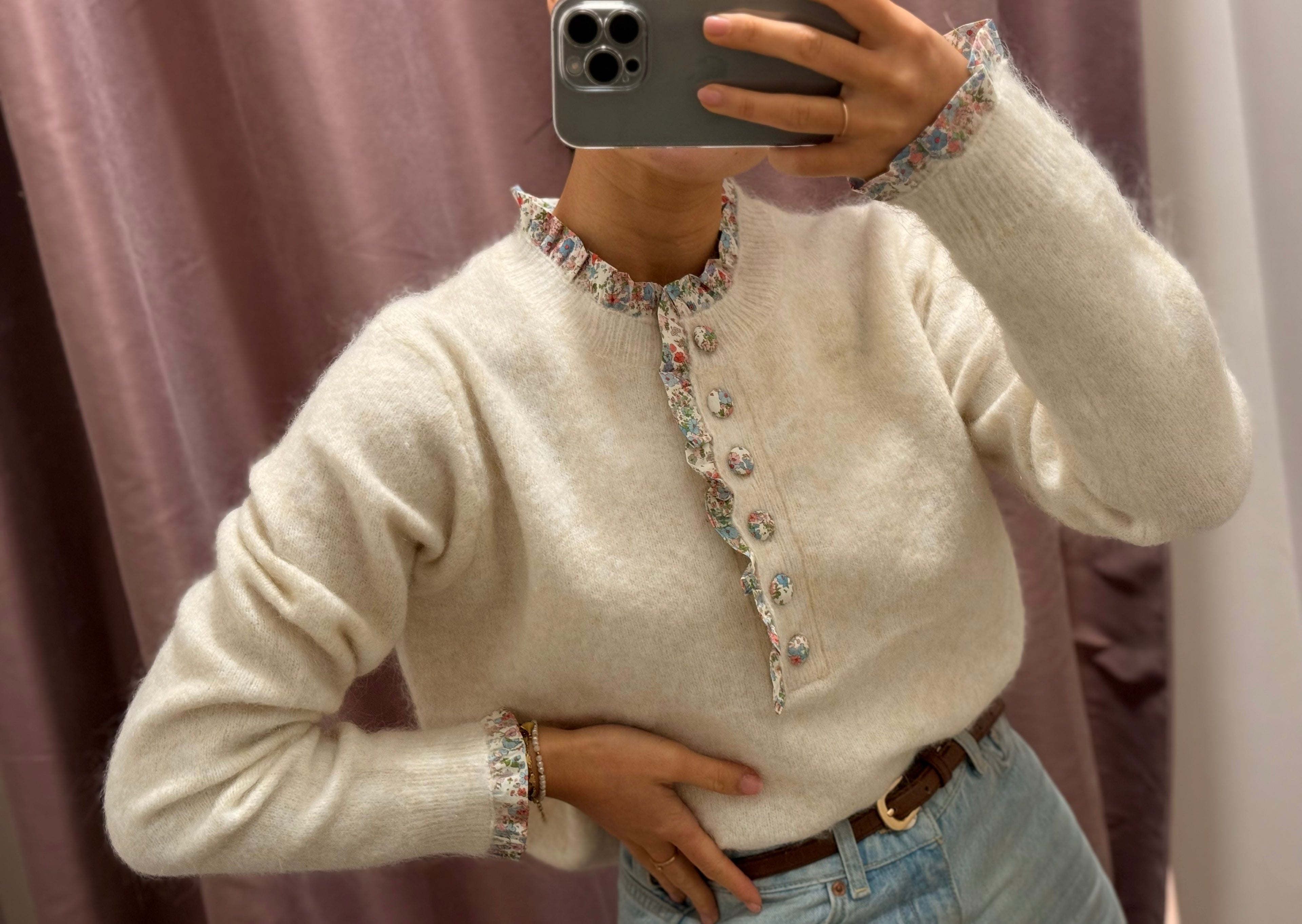 Jersey cuello flores