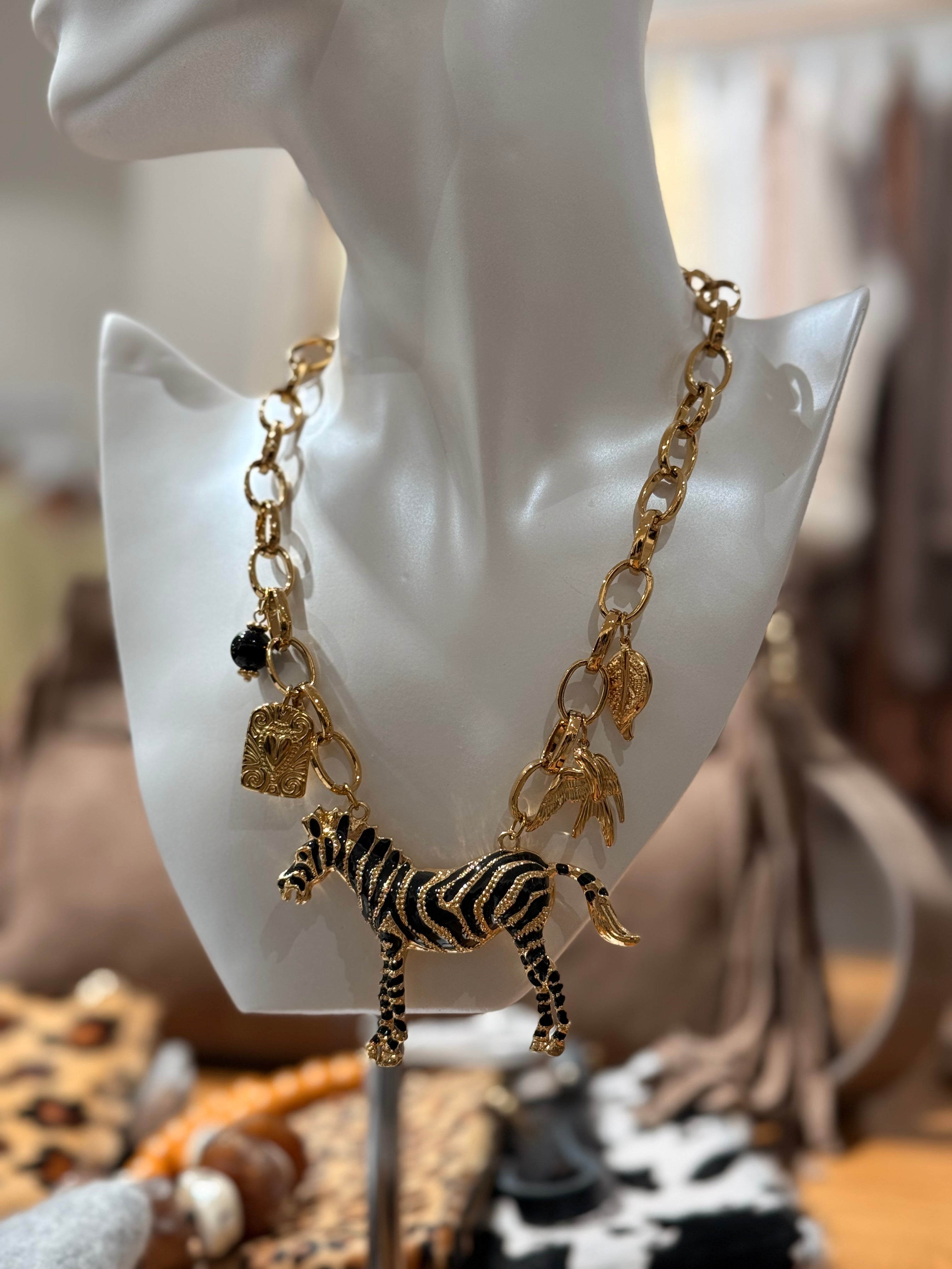 Collar Safari