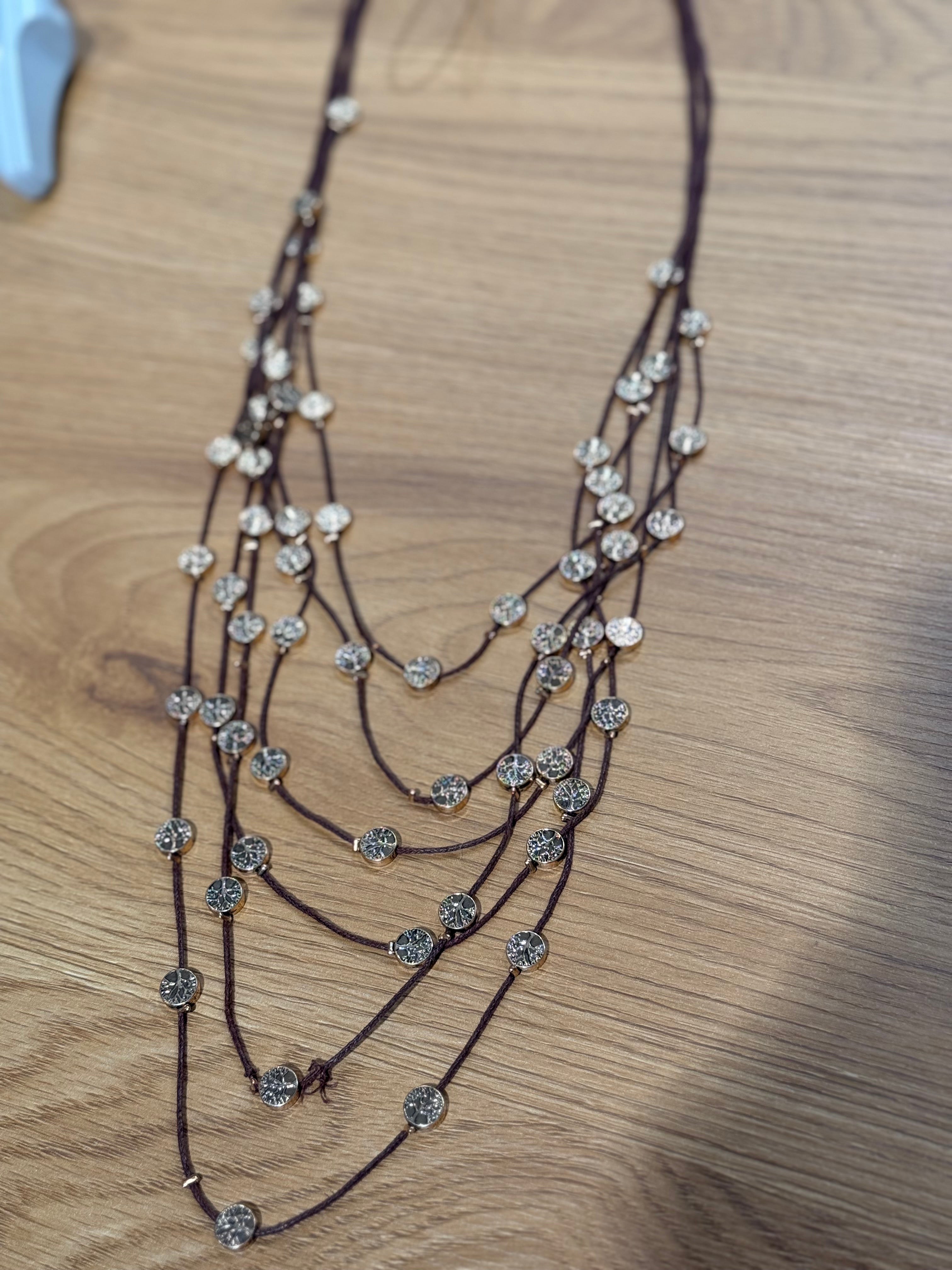 Collar Nara