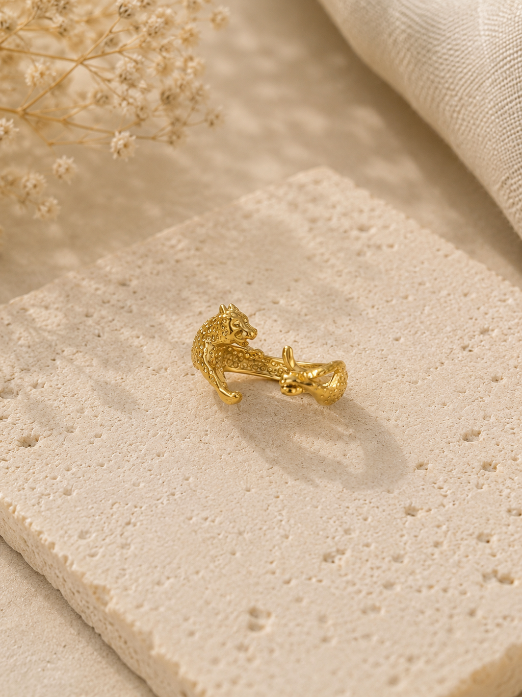 Anillo Leopardo Dorado