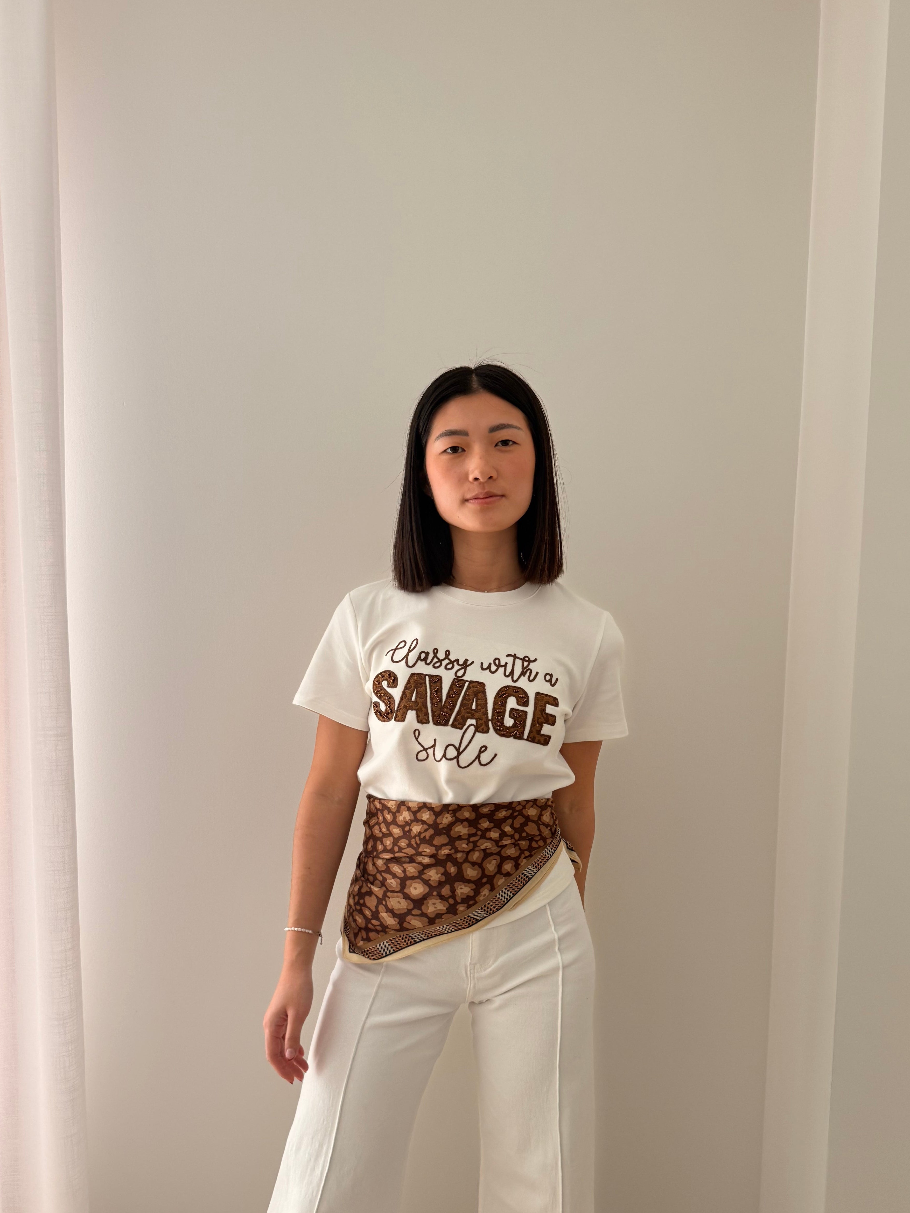 Camiseta y pañuelo Savage